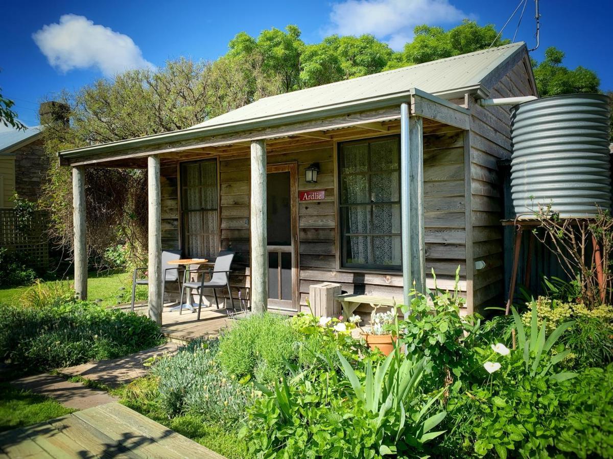 Cherry Plum Cottages Port Fairy Buitenkant foto