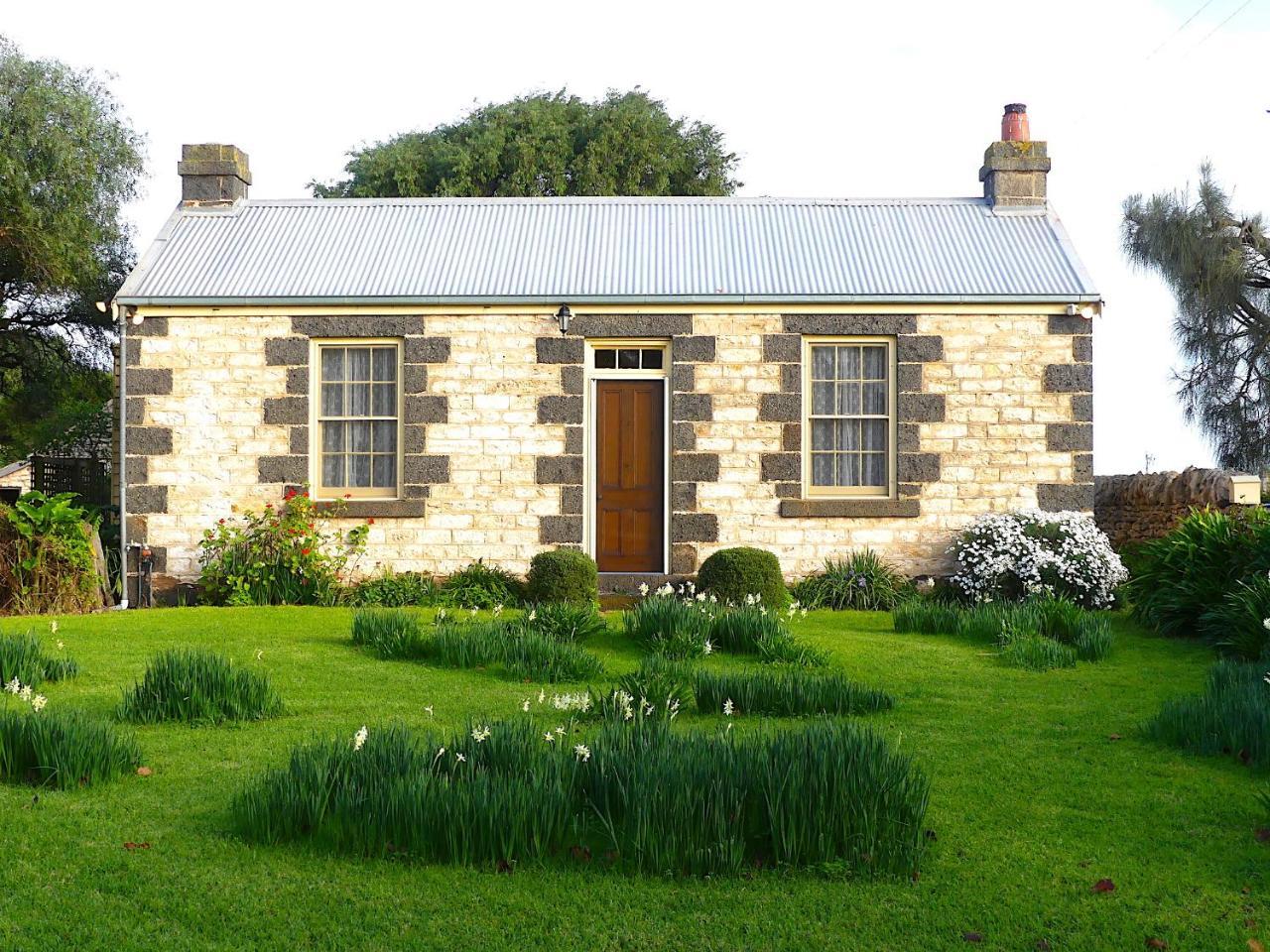 Cherry Plum Cottages Port Fairy Buitenkant foto