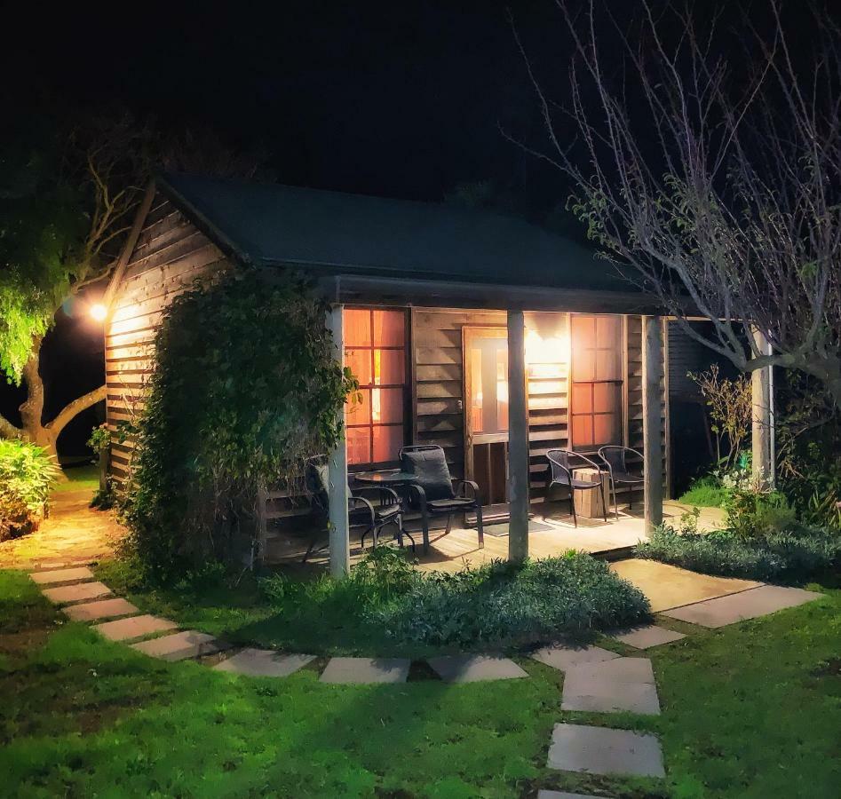 Cherry Plum Cottages Port Fairy Buitenkant foto